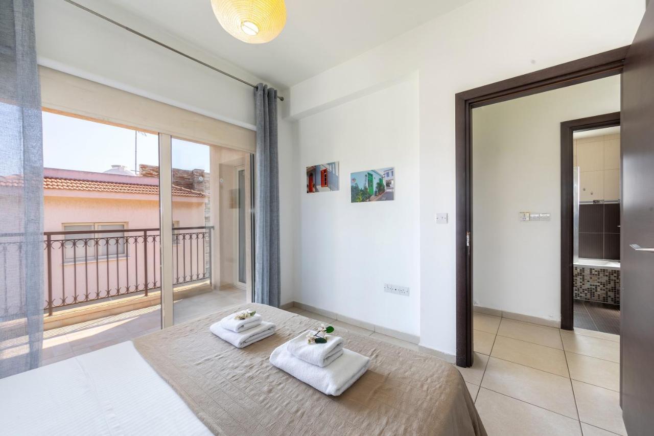 Villa Michelle 2 โปรทาราส ภายนอก รูปภาพ