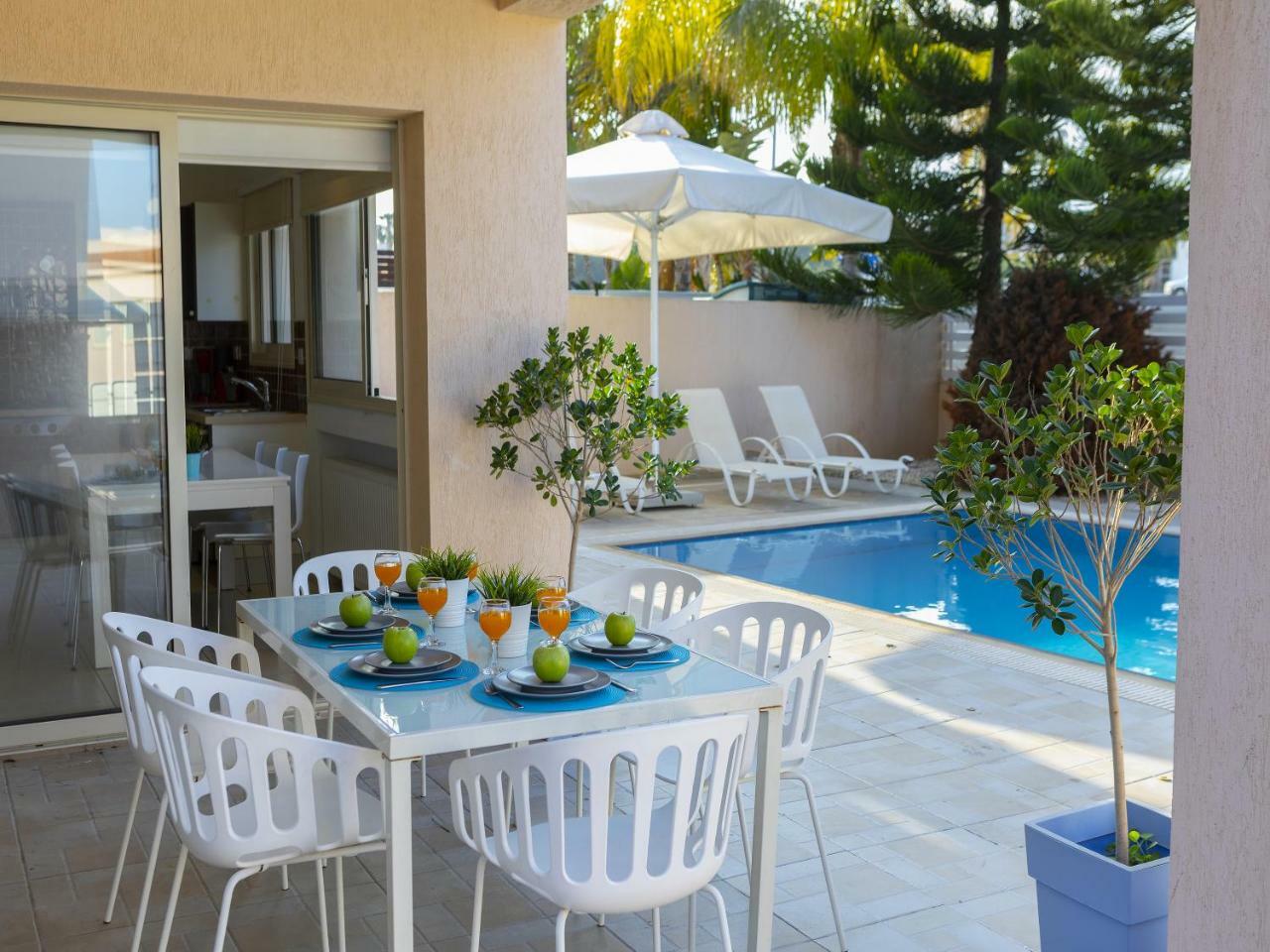 Villa Michelle 2 โปรทาราส ภายนอก รูปภาพ